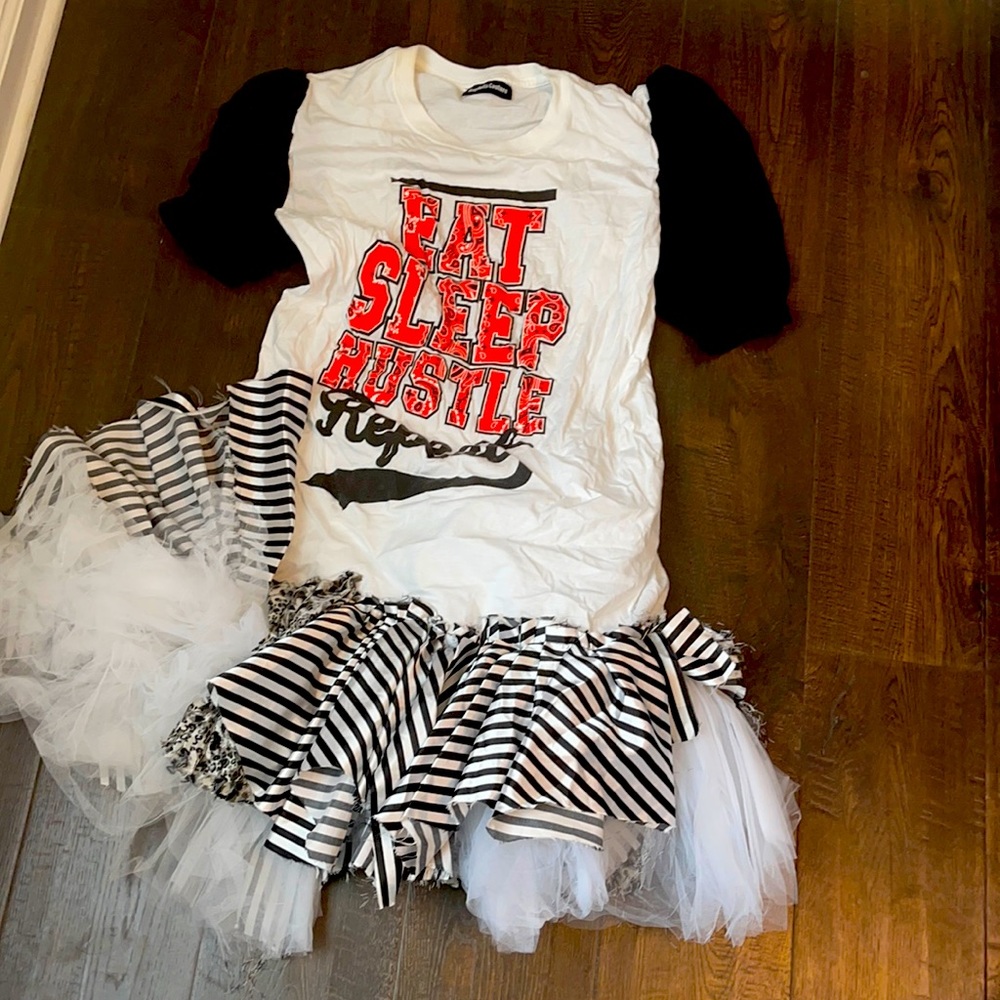 Black and white shirt dress.